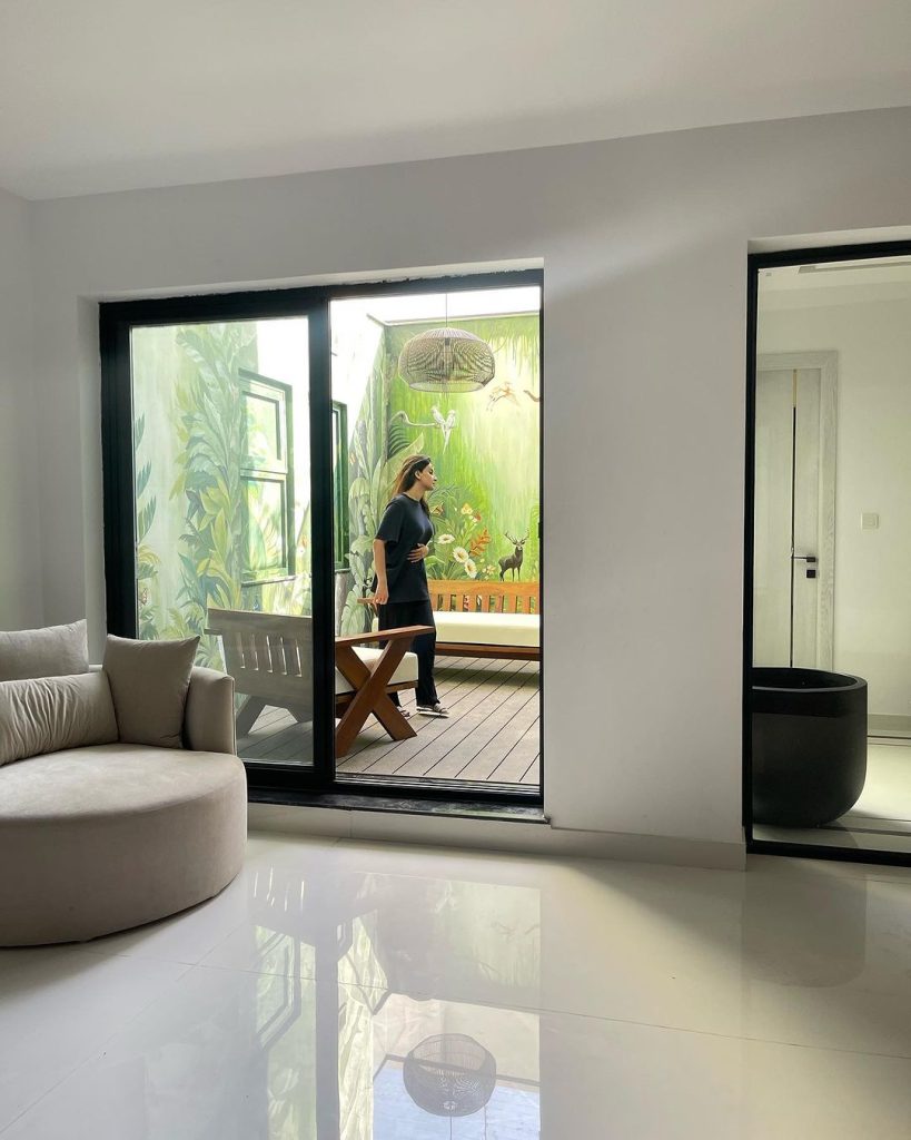 Saba Qamar Shares Pictures Of Her Gorgeous House saba7 819x1024 1