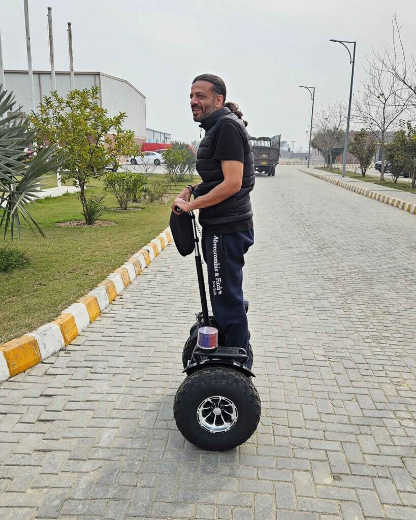 Suneel Munj Biography(Age, Wife, Height, Net-worth) Suneel Munj Net Worth
