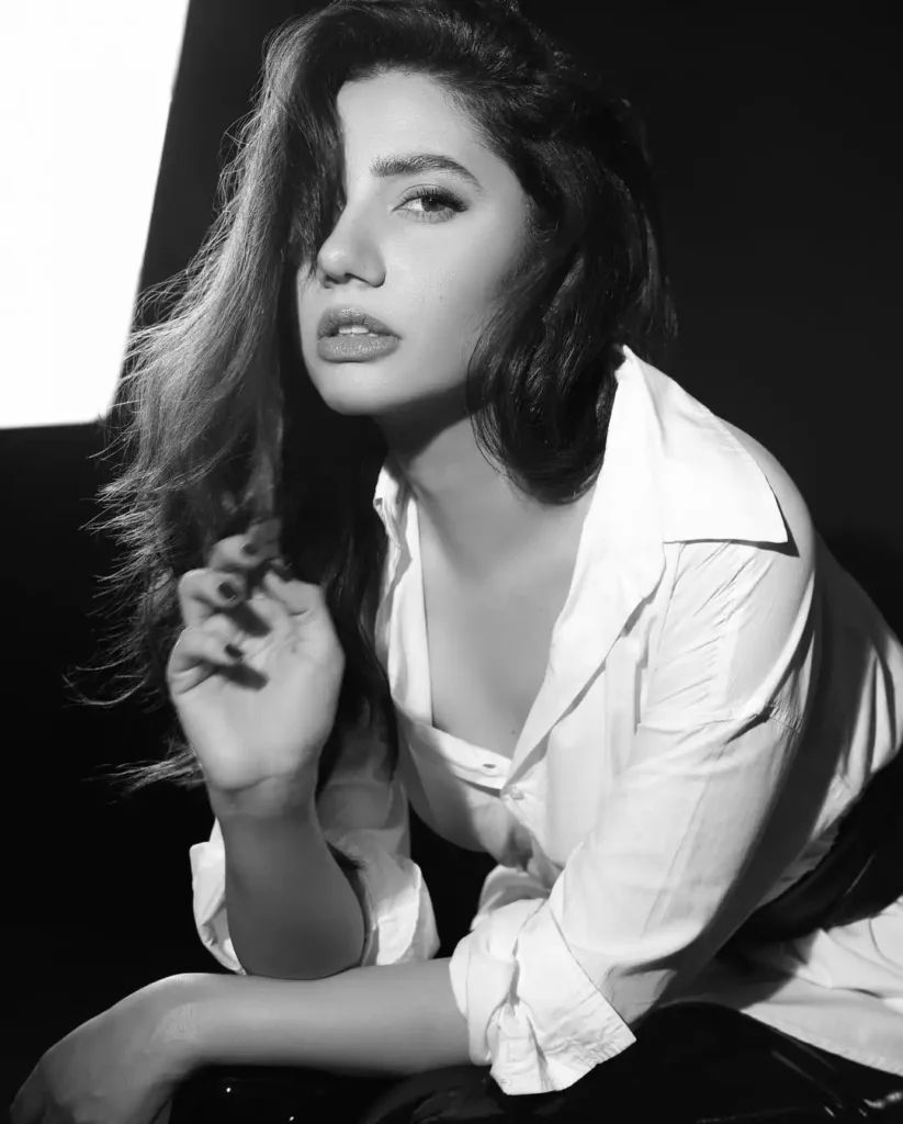 Mahira Khan Biography(Age, Husband, Net Worth, Career) Mahira Khan Picture