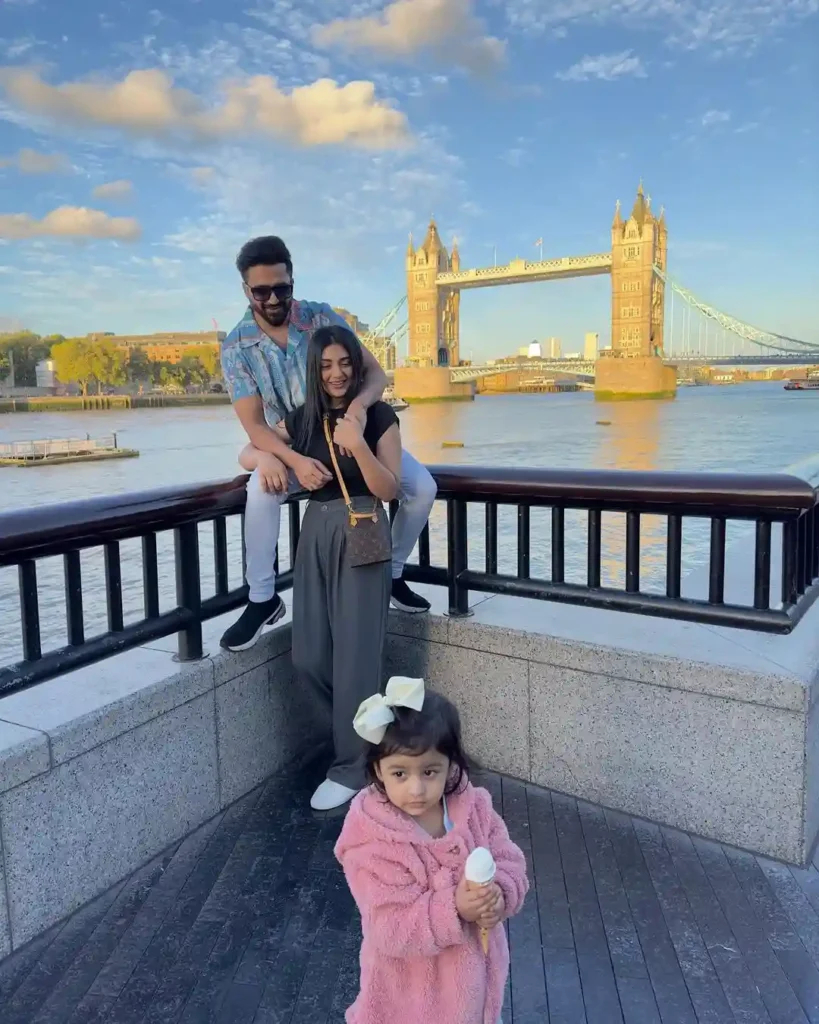 Falak Shabir Biography (Age, Wife, Net Worth) Falak Shabir Biography, Age, Wife, Net Worth