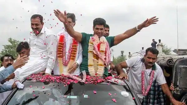 Arshad Nadeem gives credit to his wife for the historic win. Arshad Nadeem