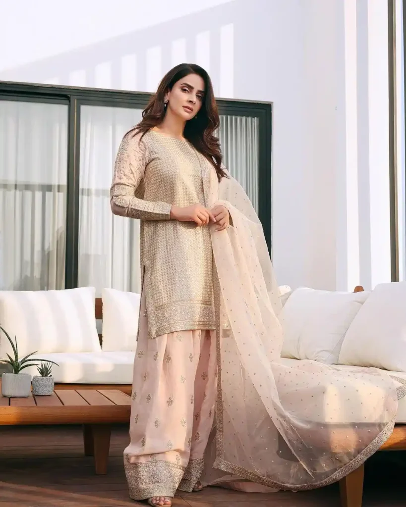 Saba Qamar Biography (Age, Husband, Career, Net-worth) Saba Qamar Biography